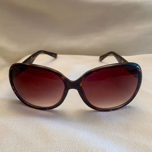 TOMMY HILFIGER “CAMILLA” Oversized Sunglasses